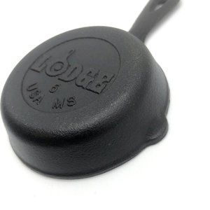 LODGE CAST IRON 5" Mini Skillet L5MS aka L5MS3 ROUND Miniature FRYING PAN
